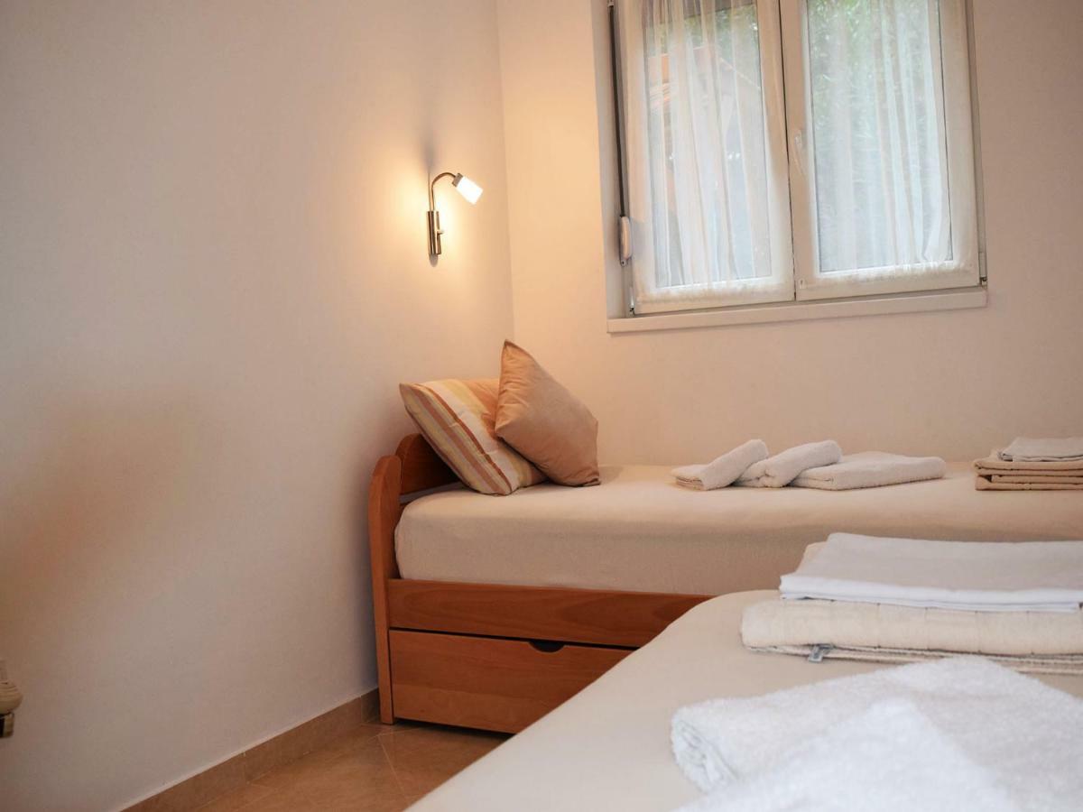 Iva Apartmani Tribalj المظهر الخارجي الصورة